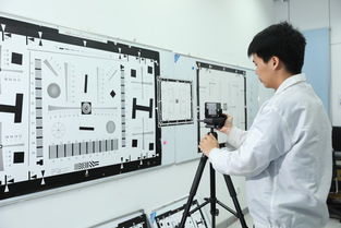 探秘品質巔峰 走進OPPO R15背后的極致工廠，洞見計算機技術新標桿